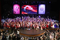 GAÜN Ilahiyat Fakültesi'nde Mezuniyet Sevinci