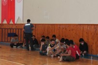 Kaçak Göçmenlerin Ülkelerine Gönderilmesi Tüm Hiziyla Devam Ediyor