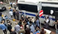 Kadıköy'deki skandal yürüyüşte 2 eylemci tutuklandı!