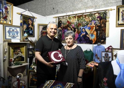 Muratpasa'nin Mesleki Egitim Ve Hobu Kurslari Yil Sonu Sergisine Ilgi Büyük Oldu