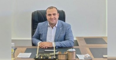 DEVA Partisi'nde ayrılık depremi! Mahmut İbrahimoğlu istifa etti!