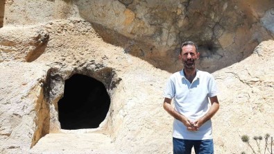 Antik Kentteki Kralin Kizinin Mezarinda Dinamitli Tertibat Hakkinda Kazi Baskani Konustu