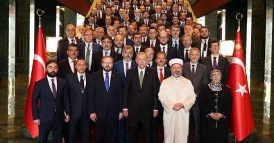 Başkan Erdoğan, Diyanet İşleri Başkanlığı ataşeleri ve müşavirleriyle buluştu!