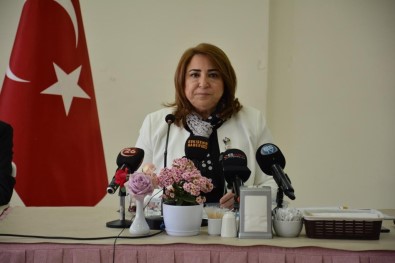 Eskisehir Millî Egitim Müdürü Pervin Töre'den LGS Açiklamasi