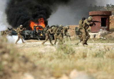 Suriye operasyonunda en kritik nokta! Tüm hazırlıklar tamam, eller tetikte Başkomutanın talimatı bekleniyor