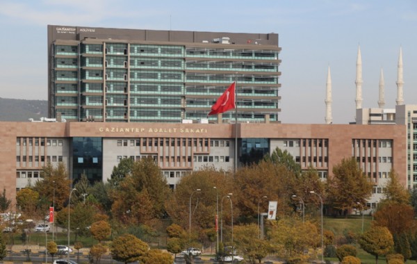 Gaziantep'te karısını öldürmüştü: 'Silahı CHP İlçe binasından aldı'