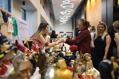 250 Stadin Açildigi Festivali Binlerce Kisi Ziyaret Etti