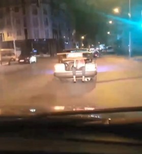 Bursa'da Bagajda Yolcu Tasiyan Sürücüye Ceza Yagdi