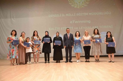 Denizli'de 473 Etwinning Sertifikasi Törenle Verildi