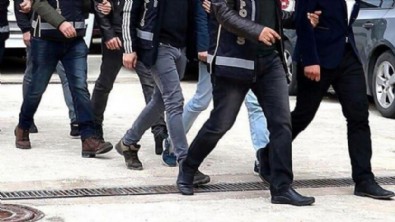 Interpol'ün kırmızı bültenle aradığı 2 DEAŞ'lı terörist Ankara'da yakalandı!