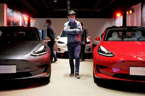 Çin'den Tesla'ya casusluk suçlaması!