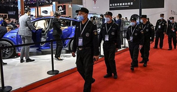 Çin'den Tesla'ya casusluk suçlaması!