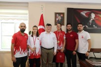 Aydin Gençlik Ve Spor Il Müdürü Fillikçioglu Basarili Sporculari Ödüllendirdi