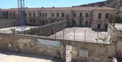 Tarihi Sinop Cezaevi'nde Sergilemek Için Bilgi Ve Belgeler Toplaniyor