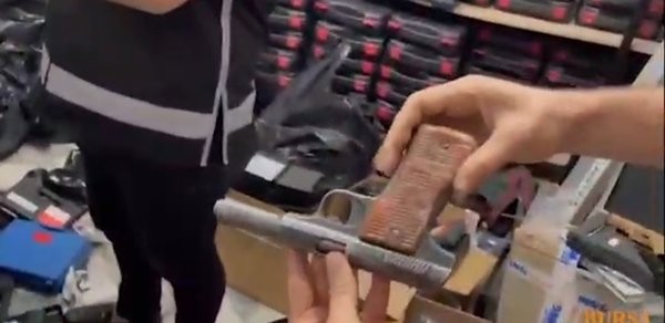 Bursa'da piyasa değeri 1 milyonun üzerinde 254 silah ele geçirildi!