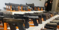 Bursa'da piyasa değeri 1 milyonun üzerinde 254 silah ele geçirildi!