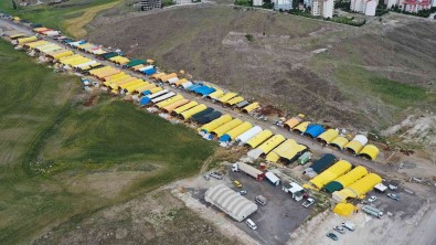 Keçiören'de Kurbanliklar Için Büyük Bir Satis Alani Kuruldu