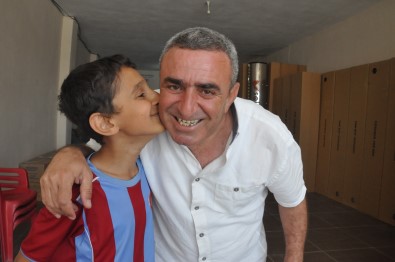 35 Yil Her Gün 3 Paket Sigara Içiyordu, Sigarayi Birakti Hayati Degisti