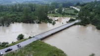 Kastamonu'da Sel Altindaki Bölgeler Havadan Görüntülendi