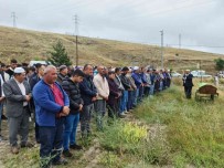 Samsun'da Denizde Bogulan Gencin Cenazesi Merzifon'da Defnedildi Haberi