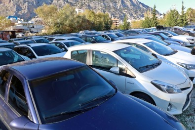 Trafige Kaydi Yapilan Tasit Sayisi Azaldi