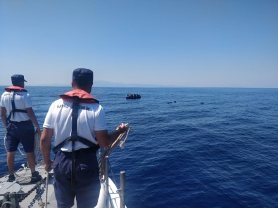 Yunan Unsurlarinca Geri Itilen 46 Göçmen Kurtarildi