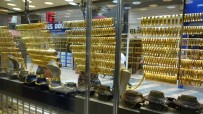 Altinin Gram Fiyatinin Bin TL'nin Altina Gerilemesi Kuyumculari Hareketlendi