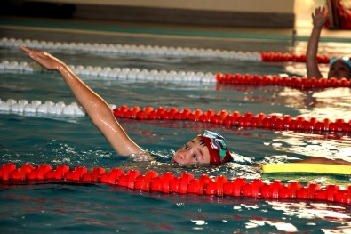 Performans Ögrencileri Yarismalara Hazirlaniyor