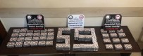 Sokakta Dolasan Araçtan 5 Bin 544 Uyusturucu Hap Ele Geçirildi