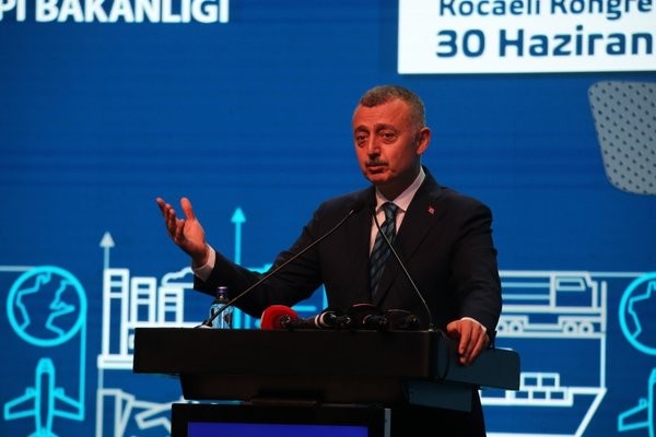 Bakan Karaismailoğlu, 'Lojistikte süper güç olma yolunda ilerliyoruz'