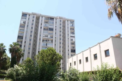 1 Milyon TL'ye Yakin Vurgun Iddiasi Üzerine 354 Dairelik Siteye Kayyum Atandi