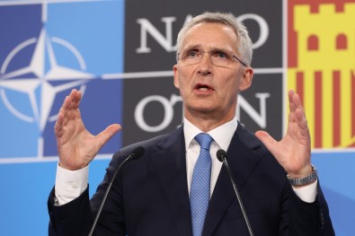 NATO Genel Sekreteri Stoltenberg Açiklamasi 'NATO'ya Daha Fazla Yatirim Yapacagiz'