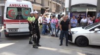 Samsun'da Çatida Can Pazari Açiklamasi Polisin Hamlesi Kadini Kurtardi