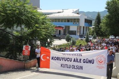 Tunceli'de 30 Haziran Koruyucu Aile Günü Yürüyüsü