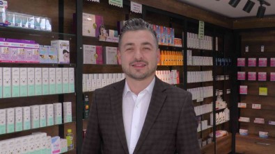 Maskenin Kralligi Düstü