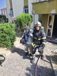 Apartmanda Yangin Çikti, 5 Kisi Dumandan Etkilendi
