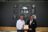 Malatya TSO'dan Basariya Plaket