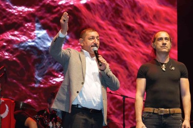 Türk Dünyasi Günleri, Kiraç Konseriyle Eglencenin Zirvesine Çikti
