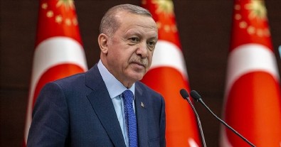 Başkan Erdoğan, Cahit Zarifoğlu ve Abdurrahim Karakoç'u andı!