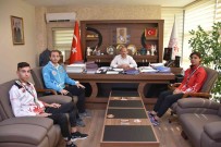 Muay Thai Dünya Sampiyonlarindan Derece'yi Ziyaret