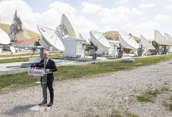 Bakan Türksat 5B için tarih verdi!