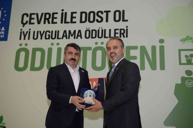 Çevre Dostu Yildirim'a Iki Ödül Birden
