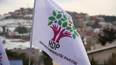 HDP'den yeni provokasyon: Öcalan için yürüyecekler!