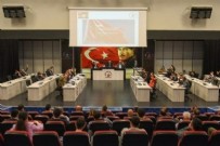 CHP'li Muratpaşa Belediyesi kanun tanımıyor! Danıştay düşürdü o devam etti!