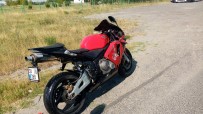 Tayini Çikan Uzman Çavus Devrilen Motosikletle 50 Metre Sürüklendi