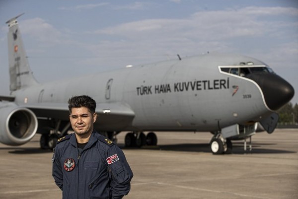 TSK'nın yakıt gücü: Tek uçuşta 20 savaş uçağını göklerde tutabiliyor!