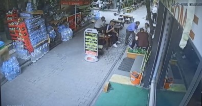 Istanbul'da Kapkaççiyi, Polis Scooterle Sokak Sokak Gezip Yakaladi