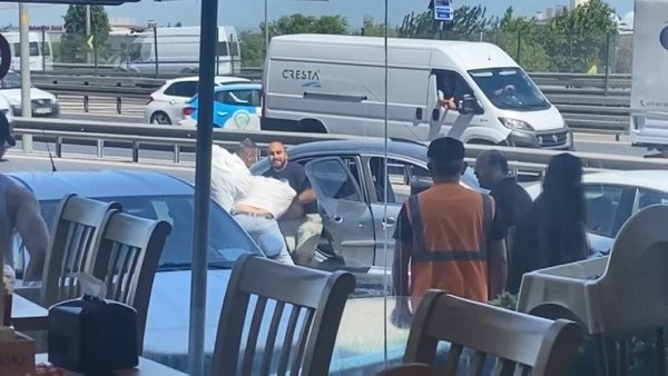 E5'te herkesin gözü önünde 9 bin lira borcu için darbedilip kaçırıldı!