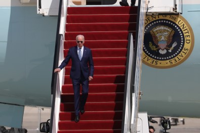 Biden, Israil'de Törenle Karsilandi