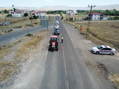 Elazig'da Dron Destekli Trafik Denetimi